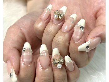 フレンチ＋アートネイル