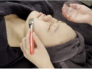 ラヴィオス 渋谷表参道店(RAVIOS)/ハーブピーリング/ララピール