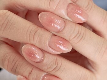 上品ネイル