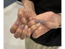 20種類のデザインから選べる定額デザイン*。色、配置変更可◎