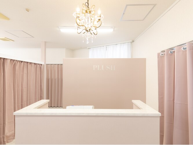 まつげサロン PLUSH