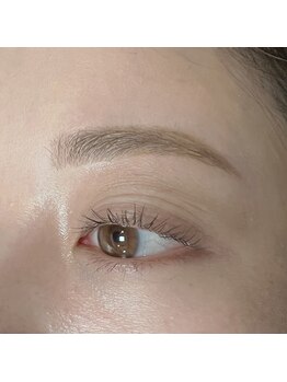 ビューステージ アイブロウサロン 岡山/アーチ眉デザイン