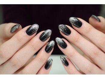 カカネイルズ(Kaka nails)/アートネイル ラメブラック