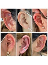 ファミリータイズカンパニーガデス(Family Ties Co. Goddess)/耳ツボジュエリー