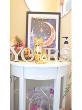 ユアーズ(YOURS)/《サロン内観》