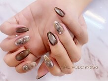 丁寧かつスピーディーな施術でお忙しい方にも大人気!!幅広い年齢層に支持される理由とは!?