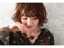 レイネイル レイアイ イオンナゴヤドーム前店/濃いめのメイクにあえて抜け感