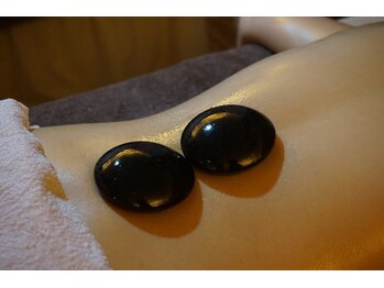 自然堂 川崎店/ホットストーン付きアロマ～