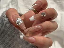 グラデ白フレンチハート￥9500