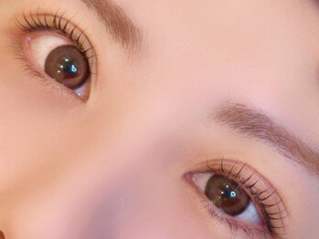シュシュ(chouchou)の写真/【理想のデザインを叶える】まつげパーマ♪"ナチュラル派"も"しっかりカール派"もあなたのお好み通りに。