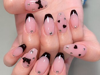 Betty's Nailの写真/豊富なカラーとパーツで理想を形に!シンプル系から華やかアートまで、なりたい指先を叶えませんか♪