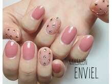 ネイルサロンアンヴェール(ENVIEL)/ストーンドットネイル♪