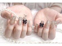 ヘブン ネイル 鶯谷(HEAVEN Nail)/ゴールドリボンネイル