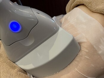 ワールドアイ(World. I)の写真/SNSで話題☆脂肪冷却でキュッと美くびれ｜引き締まらない…洋服がきつくなった…と感じた脂肪冷却にお任せ!