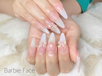 バービーフェイス 恵比寿(Barbie Face)の写真/《圧倒的美フォルムで理想超え★》長さ出しで韓国.ワンホン.ブライダルネイルも自由自在♪モチの良さ◎