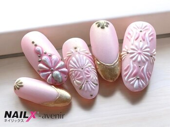 ネイリックス アヴェニール(NAILX avenir)の写真/<newデザイン追加>夏ネイル×美肌見えカラーでワンランク上の指先へ！繊細なアートで周りと差をつける★
