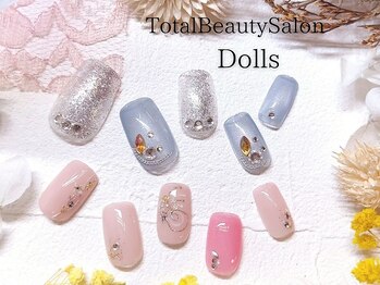 トータルビューティーサロン ドールズ(total beauty salon Dolls)の写真/スカルプや定額ネイルのアートが得意!!定額MENUでは豊富な種類のデザインをご用意☆持ち込みデザインOK◎