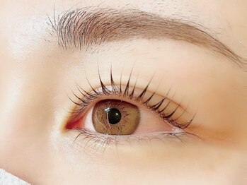 ウィ 前橋店(Oui)/メイク時間を短縮まつ毛で魅せる