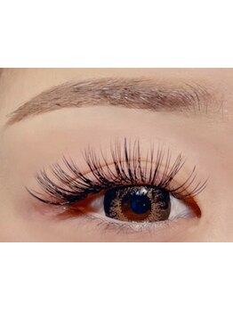 目の形にあったエクステ提案が得意