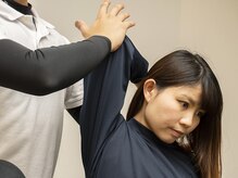 シャンティ(Shanti)/腕のストレッチ