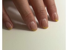 シンプルなネイルも色味にこだわって仕上げます◯