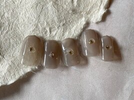 ワンカラーぷっくりデザイン
