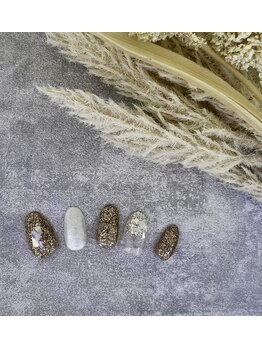 ネイル バズ(NAIL BUZZ)/初回ジェルオフ込6800円