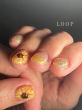 ループ(LOOP)/向日葵ネイル