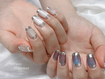 シマー(Shimmer)/ミラーくり抜きネイル