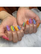 イチ 富山駅店(Ichi)/カラフルデザイン