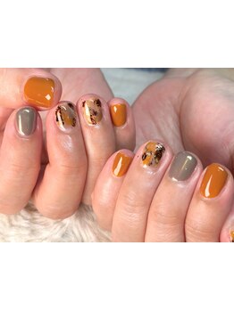 ショートネイルデザインが豊富