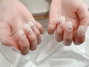 フローラネイルサロン/