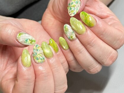 カイヤナイト(Nail Salon Kyanite)の写真