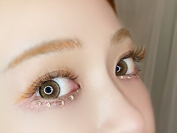 エムズ ネイル アンド アイ(M’s nail & eye)/