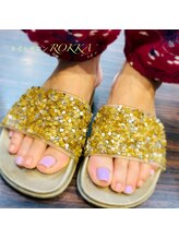 ロッカ(ROKKA)/優しい印象のフットネイル