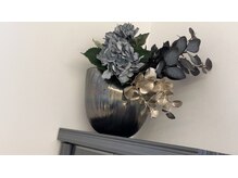 アイラッシュサロン グレイ(eyelush salon gray.)/