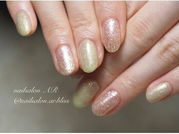 ネイルサロンアンドスクール エーアール(AR)/春ネイル♪新緑グリーンカラー