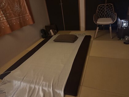 クローブ クルア(kroab-krua)の写真