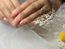 サロンドフォーエイチ(salon de 4H)/ちゅるんなコーラルピンクネイル