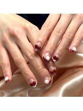 ザ バームシックス 銀座三丁目店(THE BALM six)/フレンチネイル/ショートネイル