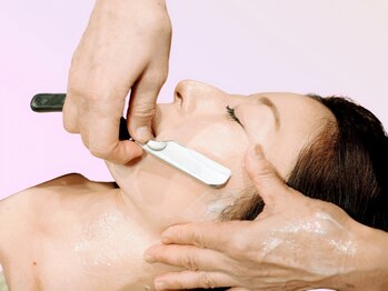 ブルームスアンジュ(Blooms Unge)の写真/【エステシェービング】お顔がワントーン明るくなり、メイクのりもUP♪お得なクーポンを要check★