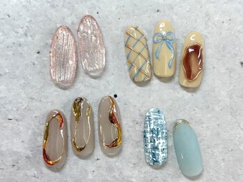 ティアラ(TIARA)の写真/≪毎月変わる定額デザイン◎≫冬ネイルはハンド&フットをお揃いで!飽きる事なく最旬アートを楽しめる♪