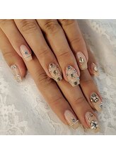 ローラネイル(Roller nail)/1色ストーン乗せ放題¥7000