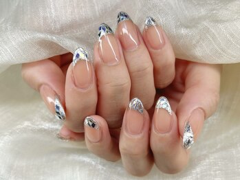 リノネイル(Lino Nail)/ガラスフレンチ