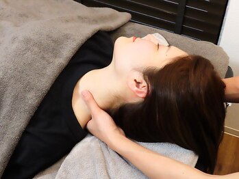 ティールズ 目黒(TEAL'S)の写真/【整体+アロマオイルトリートメント 120分全身ケア 足湯/ドライヘッド付】心身共にリラックスした時間を☆