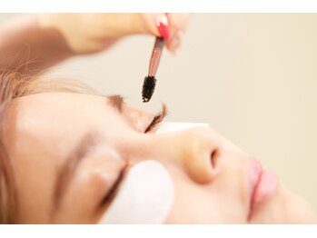 十色 中目黒店/高濃度美容液のお目元パック