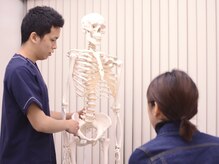 整体院 飛翔の雰囲気（徹底したカウンセリングで長年の腰痛の原因を見極めます。）