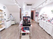 R&M ヤマナカ/内観