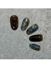 アレミティ(Aremiti)/11月ニュアンス