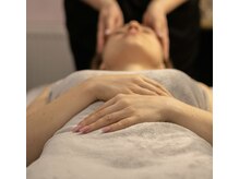 グイグイ揉みほぐす施術ではないのでもみ返しはありません。